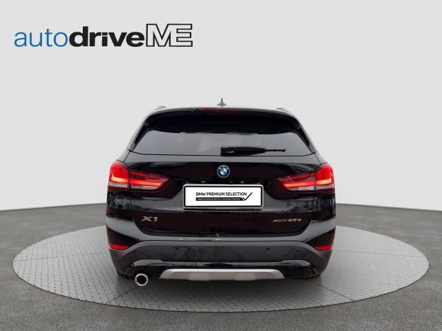 BMW X1 xDrive25e