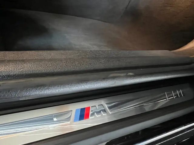 BMW 320 320d M-Sport xDrive