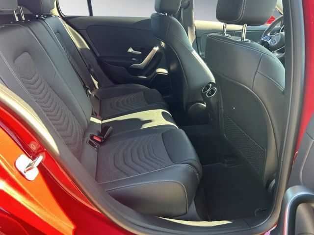 Mercedes-Benz A 180 Progressive