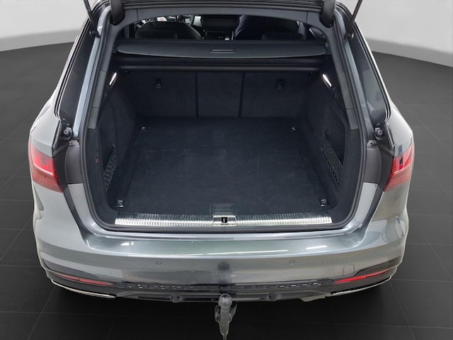 Audi A4 40 TFSI Avant Quattro S-Line S-Tronic