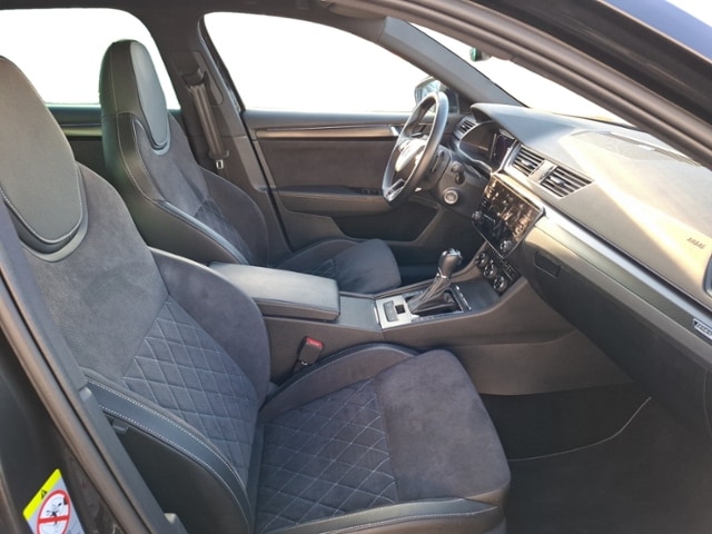 Skoda Superb 2.0 TDI Combi