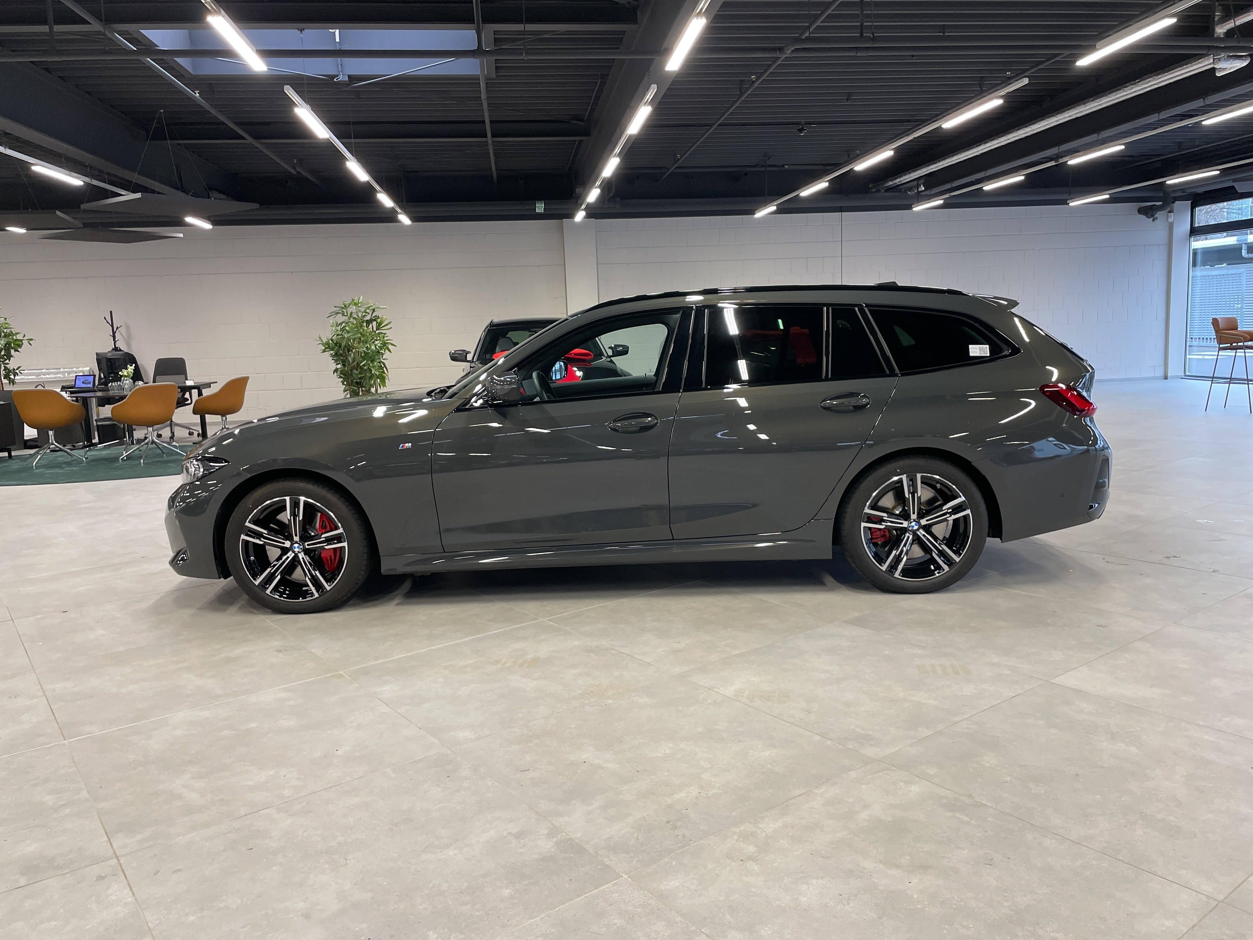 BMW 320 320d Touring xDrive