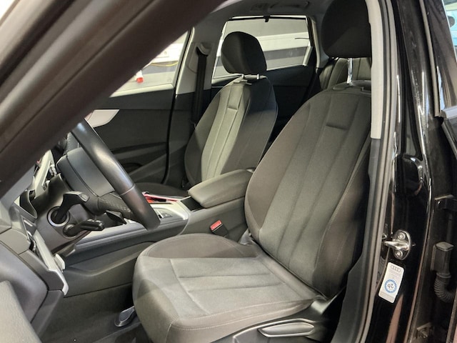 Audi A4 35 TDI Avant S-Tronic