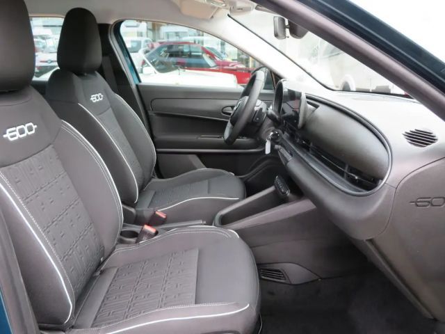 Fiat 600e Hybrid 1.2 DCT 100PS MY25