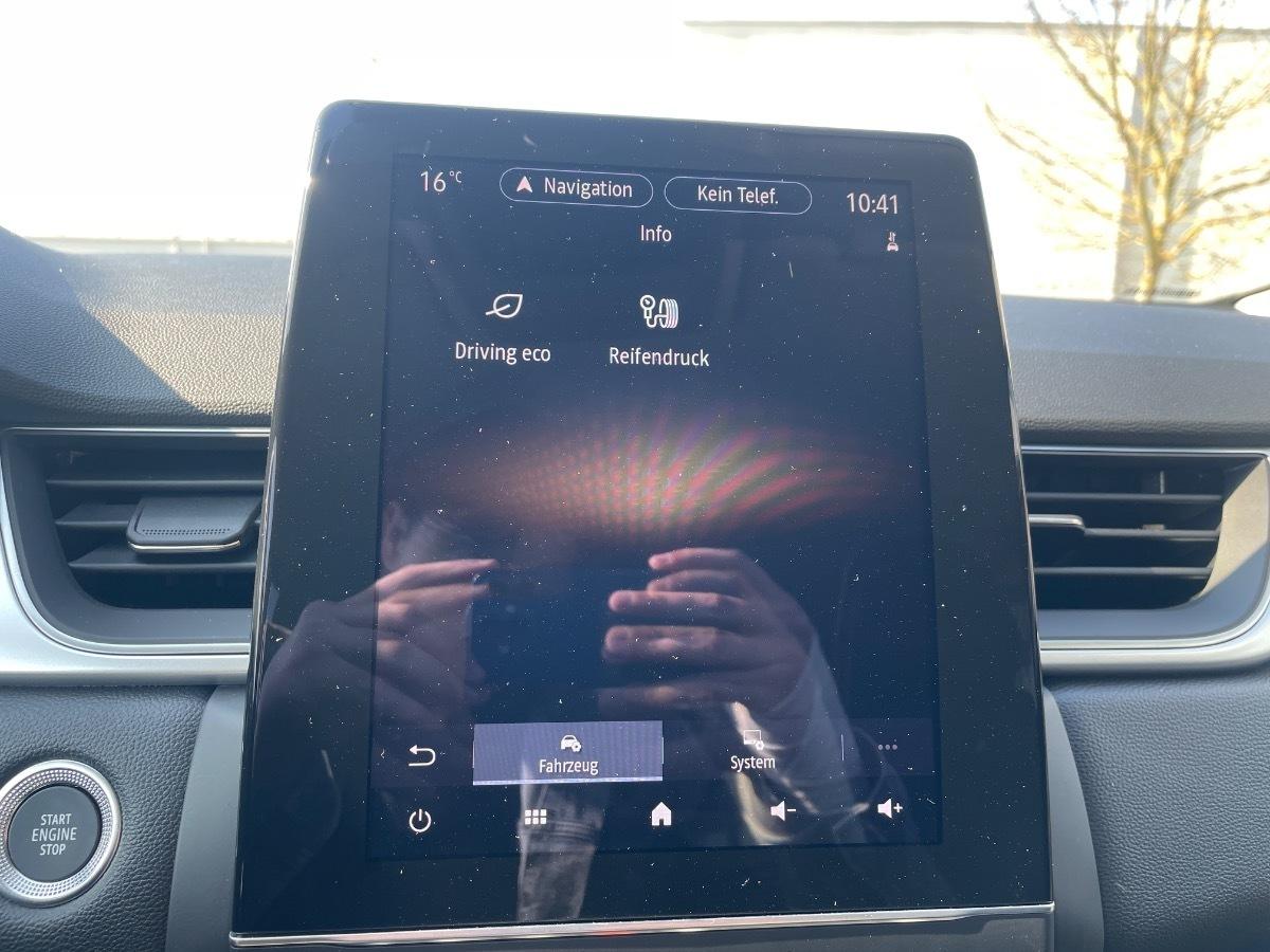 Renault Captur EDC Hybrid TCe 140 Techno