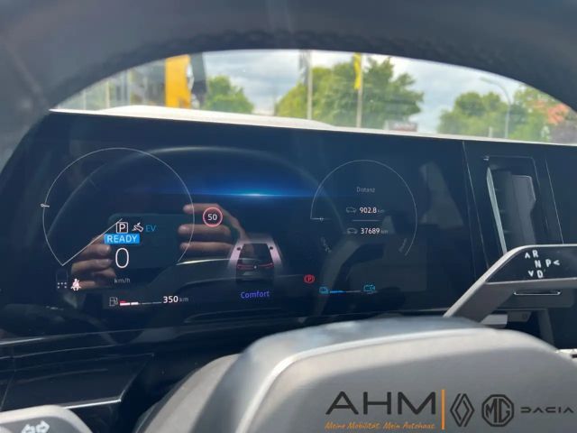 Renault Espace E-Tech Hybrid Iconic