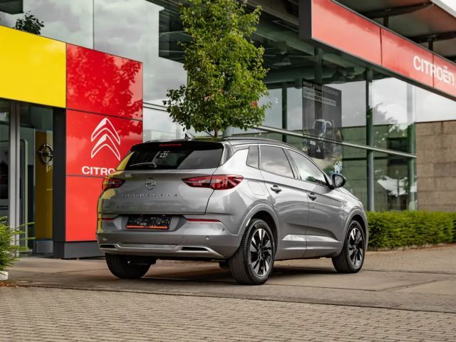 Opel Grandland X Hybrid