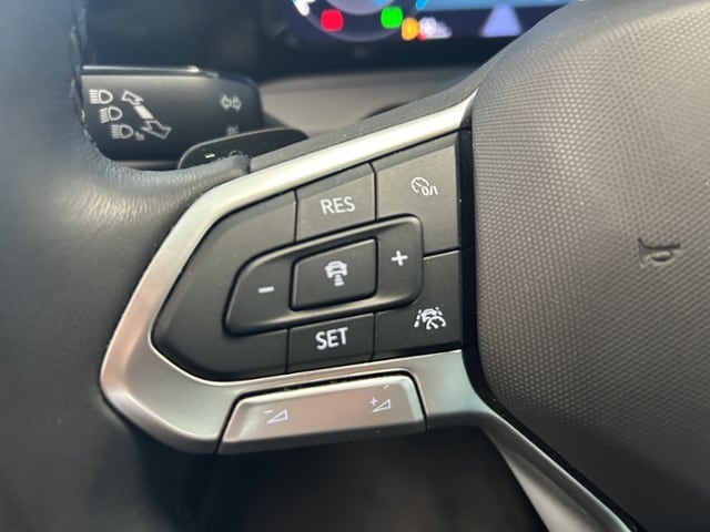 Volkswagen Golf 2.0 TSI DSG Golf VIII