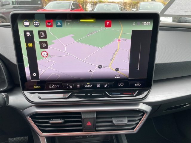 Seat Leon 1.5 eTSI FR-lijn Sportstourer