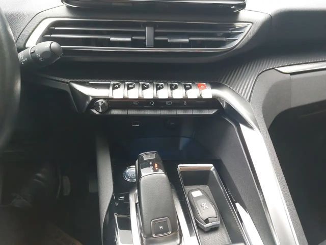 Peugeot 5008 Active Pack EAT8 PureTech