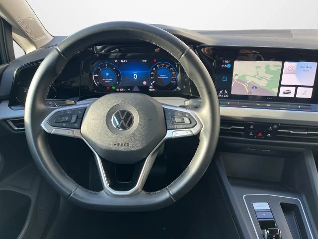 Volkswagen Golf 2.0 TDI DSG Life Variant