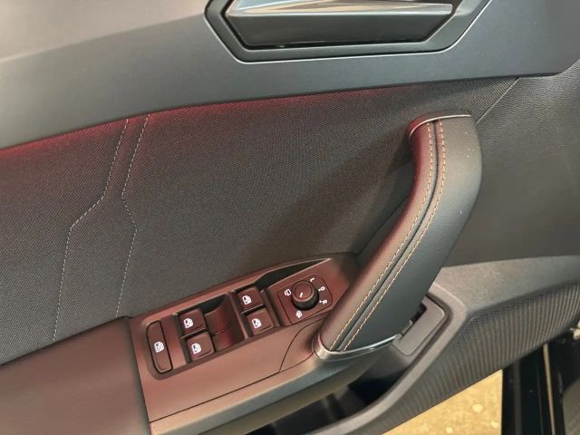 Cupra Leon 1.5 eTSI - Facelift, Navi, LED, ACC