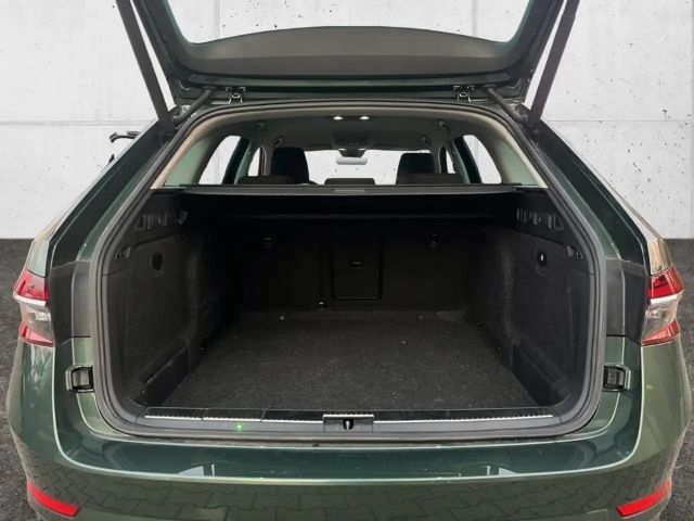 Skoda Superb 1.5 TSI Combi Style Style