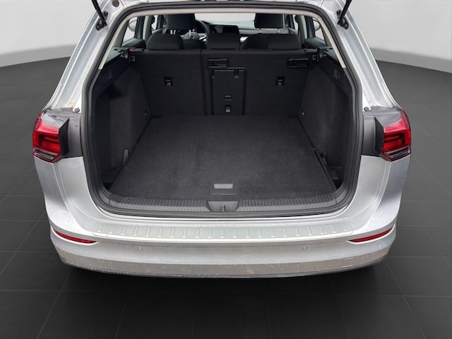 Volkswagen Golf 1.5 eTSI DSG Life Variant