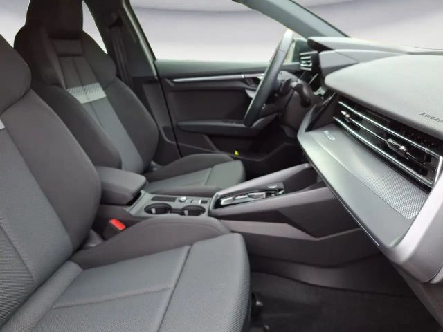 Audi A3 35 TFSI Sedan