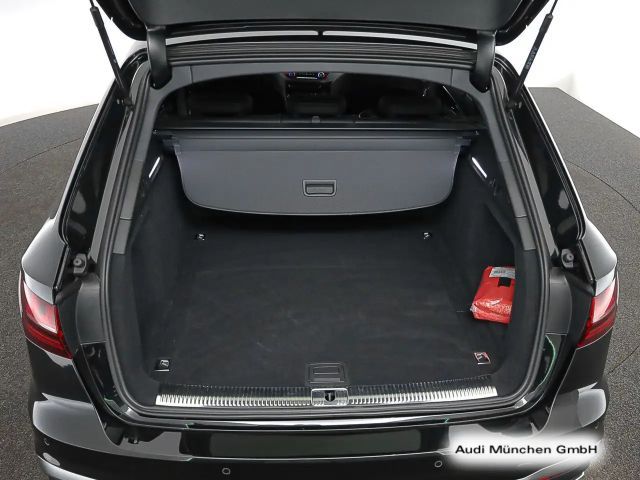 Audi A4 40 TFSI Quattro S-Line S-Tronic