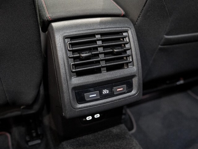 Volkswagen Golf 2.0 TSI Golf VIII