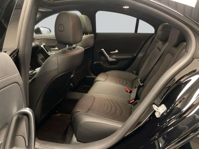 Mercedes-Benz CLA 200 Coupé