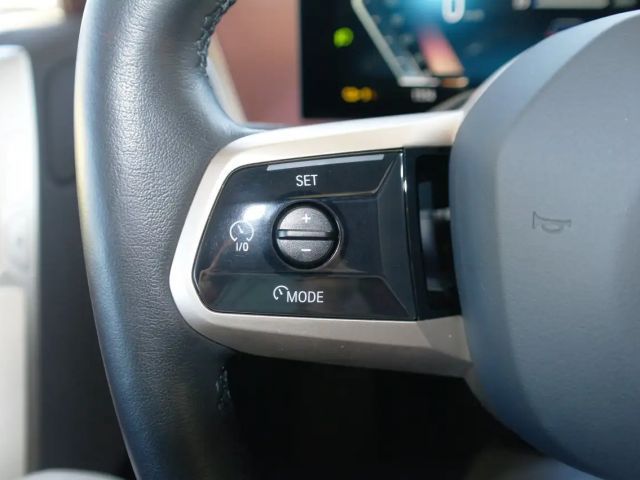 BMW iX xDrive40