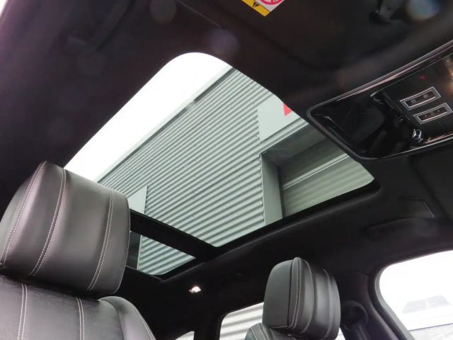 Land Rover Range Rover Velar P400