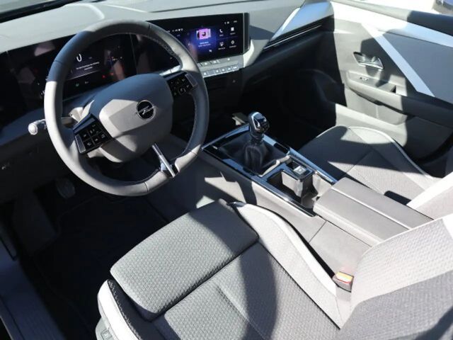 Opel Astra Edition Sports Tourer