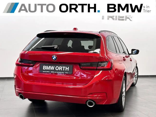 BMW 330 330i Touring xDrive