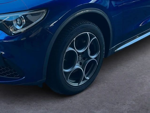 Alfa Romeo Stelvio AT8 Q4 TI