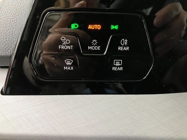 Volkswagen Golf Business Variant