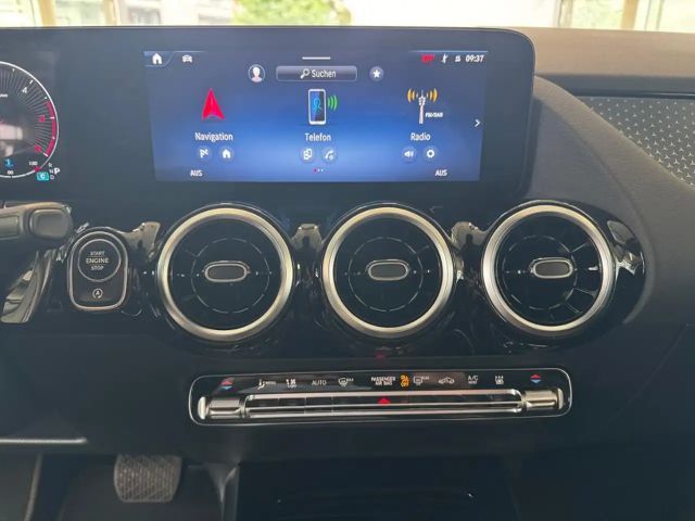 Mercedes-Benz B 220 B 220 d Progressive