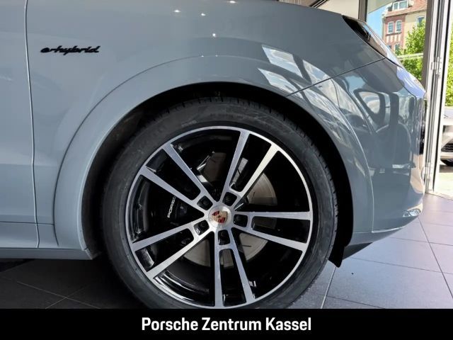 Porsche Cayenne E-Hybrid Turbo