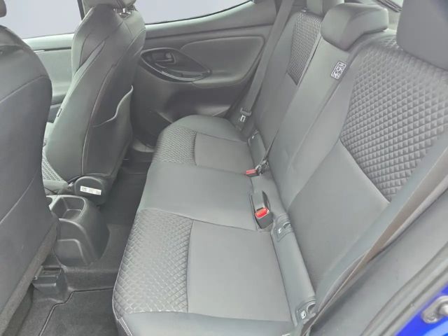 Toyota Yaris Hatchback Style