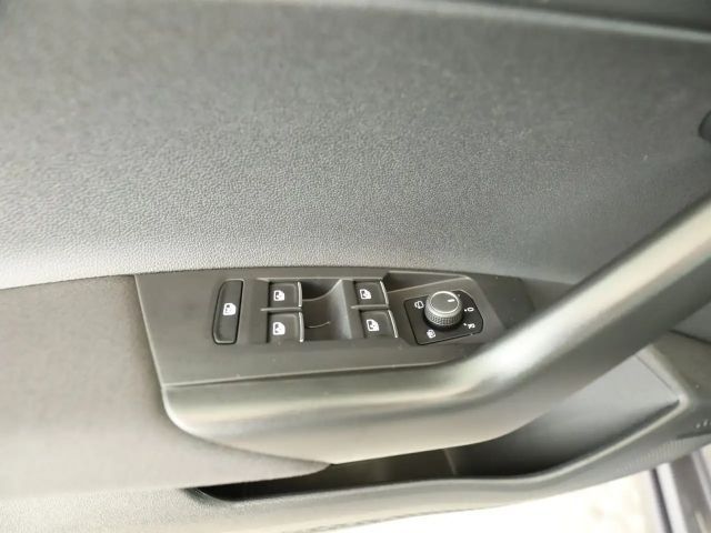 Volkswagen Taigo 1.0 TSI R-Line