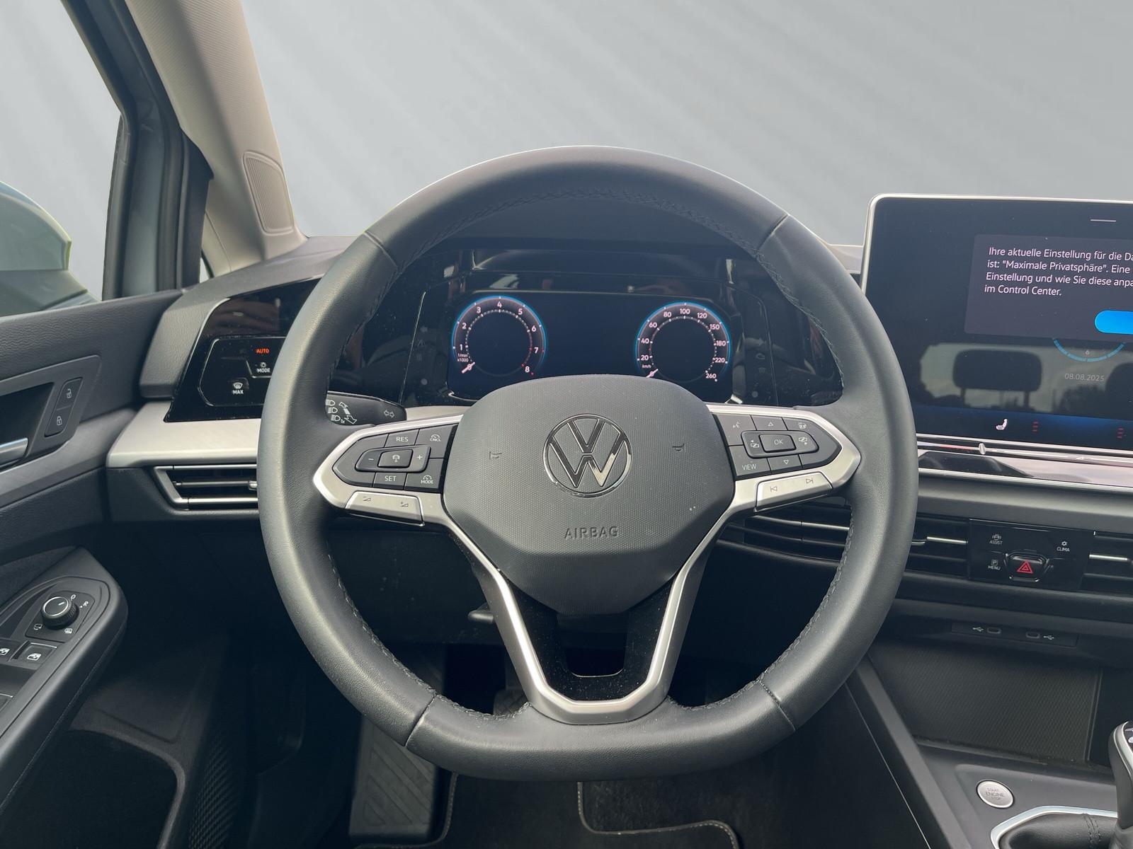 Volkswagen Golf 1.5 TSI Golf VIII Life