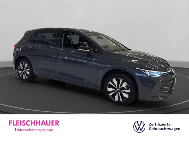 Volkswagen Golf 1.5 eTSI Golf VIII