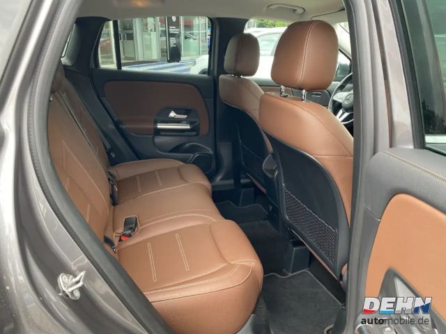 Mercedes-Benz GLA 250 4MATIC Progressive