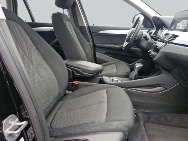 BMW X1 Advantage pakket xDrive25e