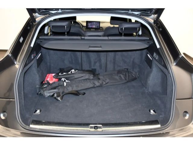 Audi Q5 55 TFSI S-Line