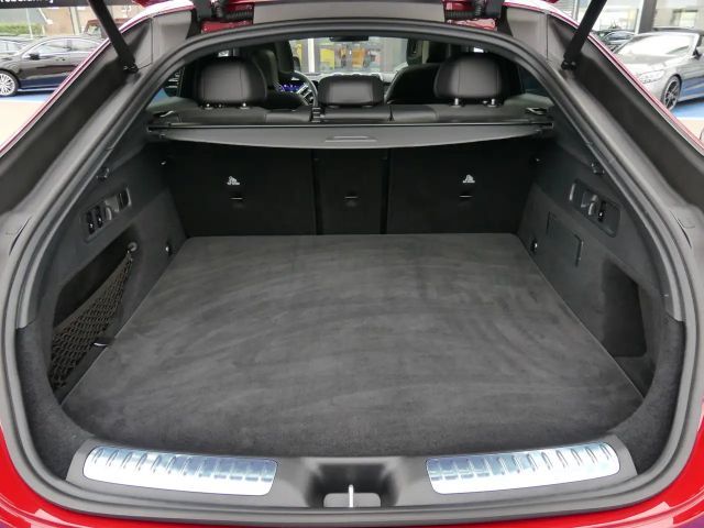 Mercedes-Benz GLC 300 4MATIC AMG Line Coupé