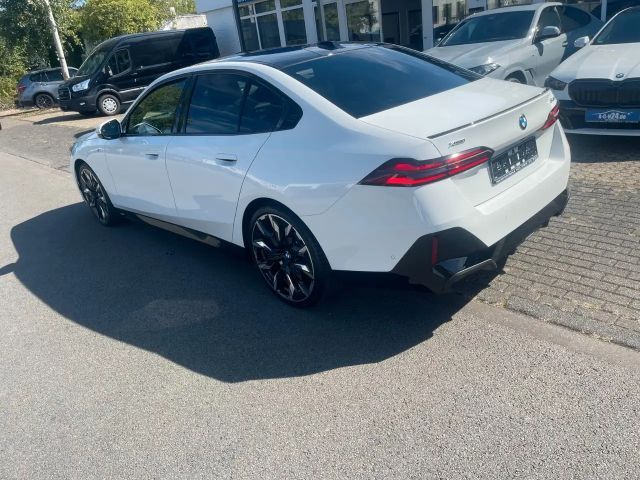 BMW 540 540d M-Sport Sedan xDrive