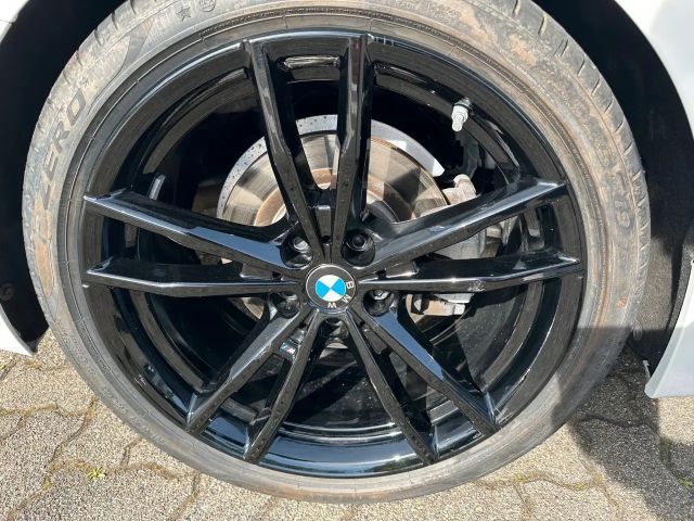 BMW 320 320d M-Sport Touring