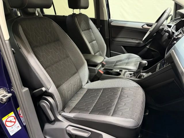 Volkswagen Touran 1.5 TSI DSG