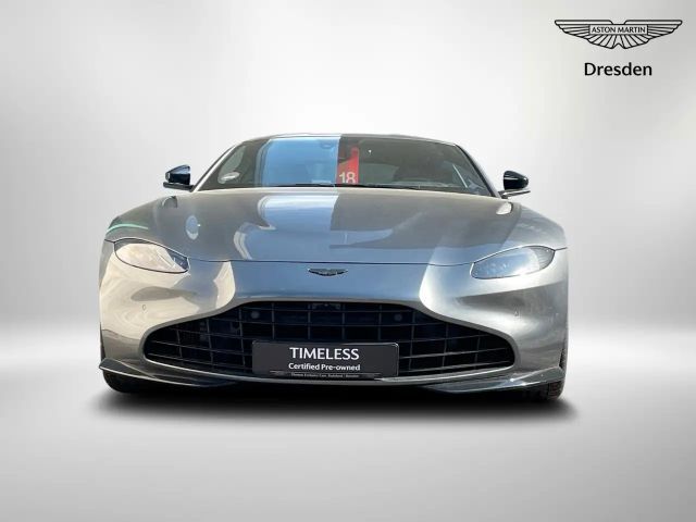 Aston Martin V8 V8