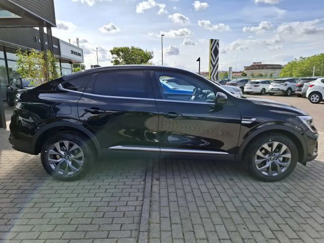 Renault Arkana EDC Hybrid Techno