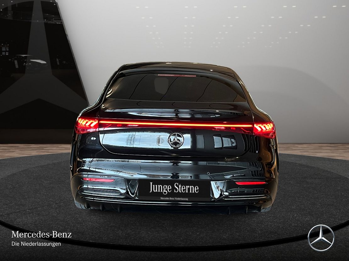 Mercedes-Benz EQS 450 Sedan