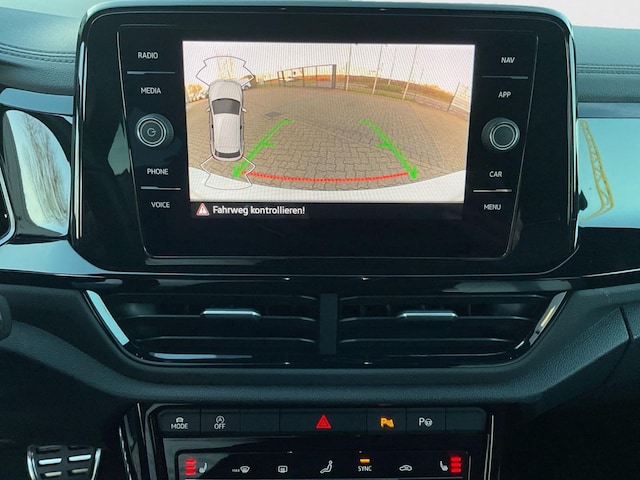 Volkswagen T-Roc 1.5 TSI DSG R-Line