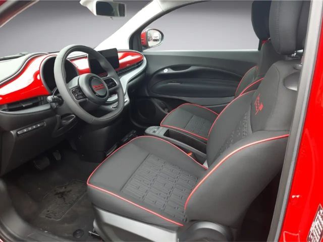 Fiat 500e RED