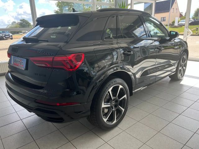 Audi Q3 35 TFSI S-Line