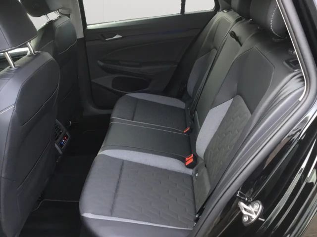 Volkswagen Golf 2.0 TDI DSG Golf VIII Variant