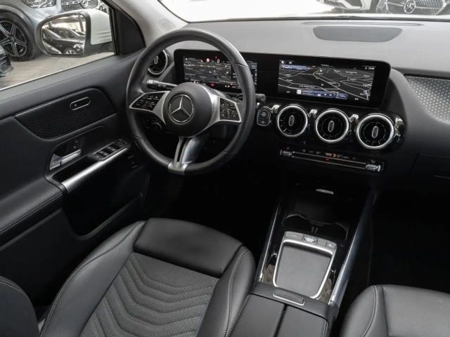 Mercedes-Benz GLA 180 Progressive