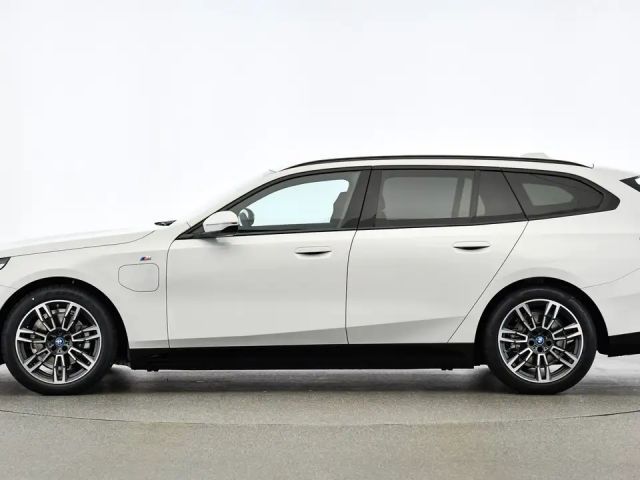 BMW 530 530e M-Sport xDrive